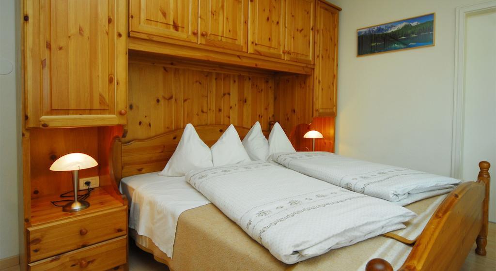 Bed and Breakfast Garni Karlegger Сьюзи Номер фото